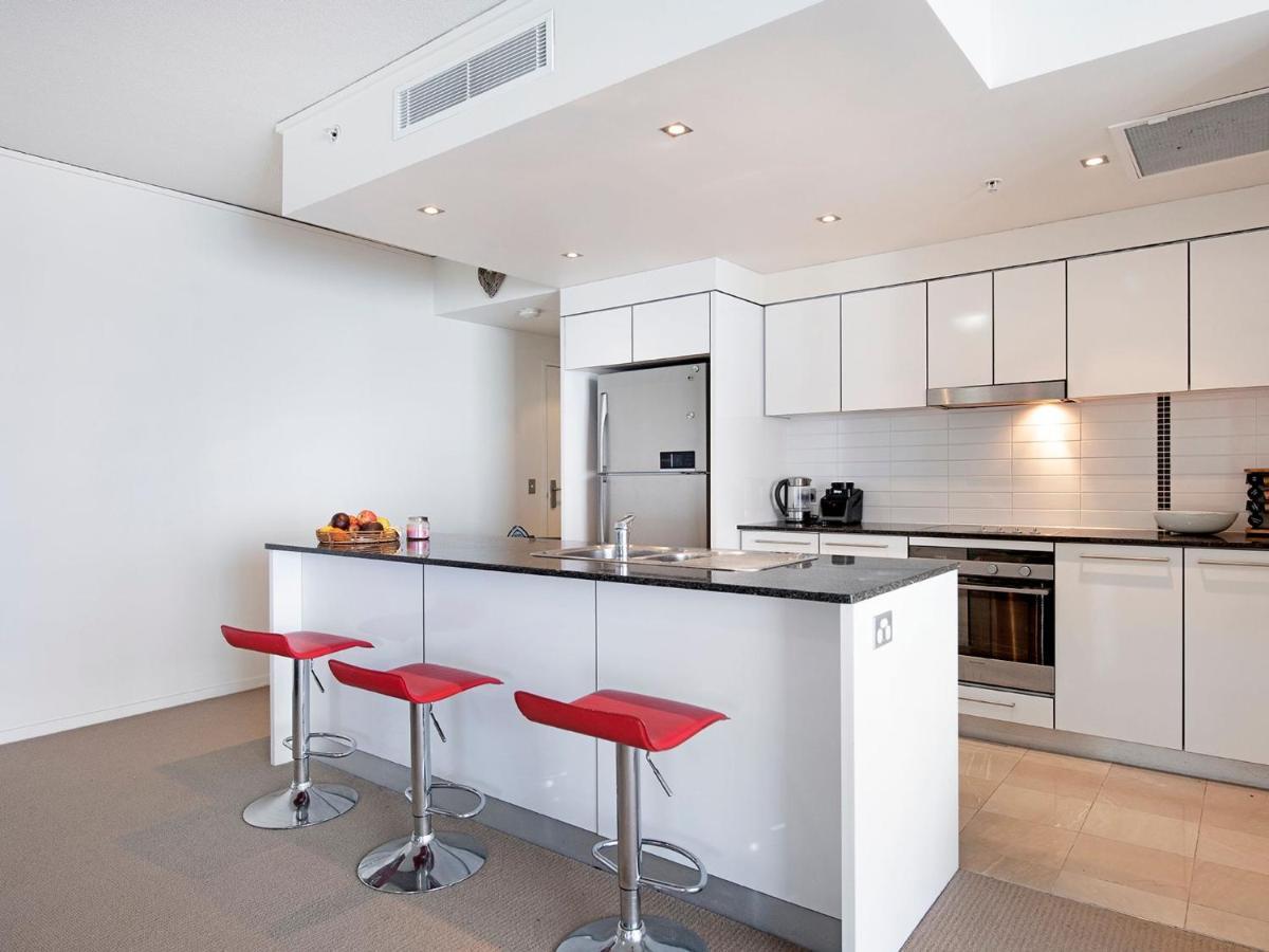 Modern 2 Bedroom Apartment In Sierra Grand - Coasthm Gold Coast Exterior photo
